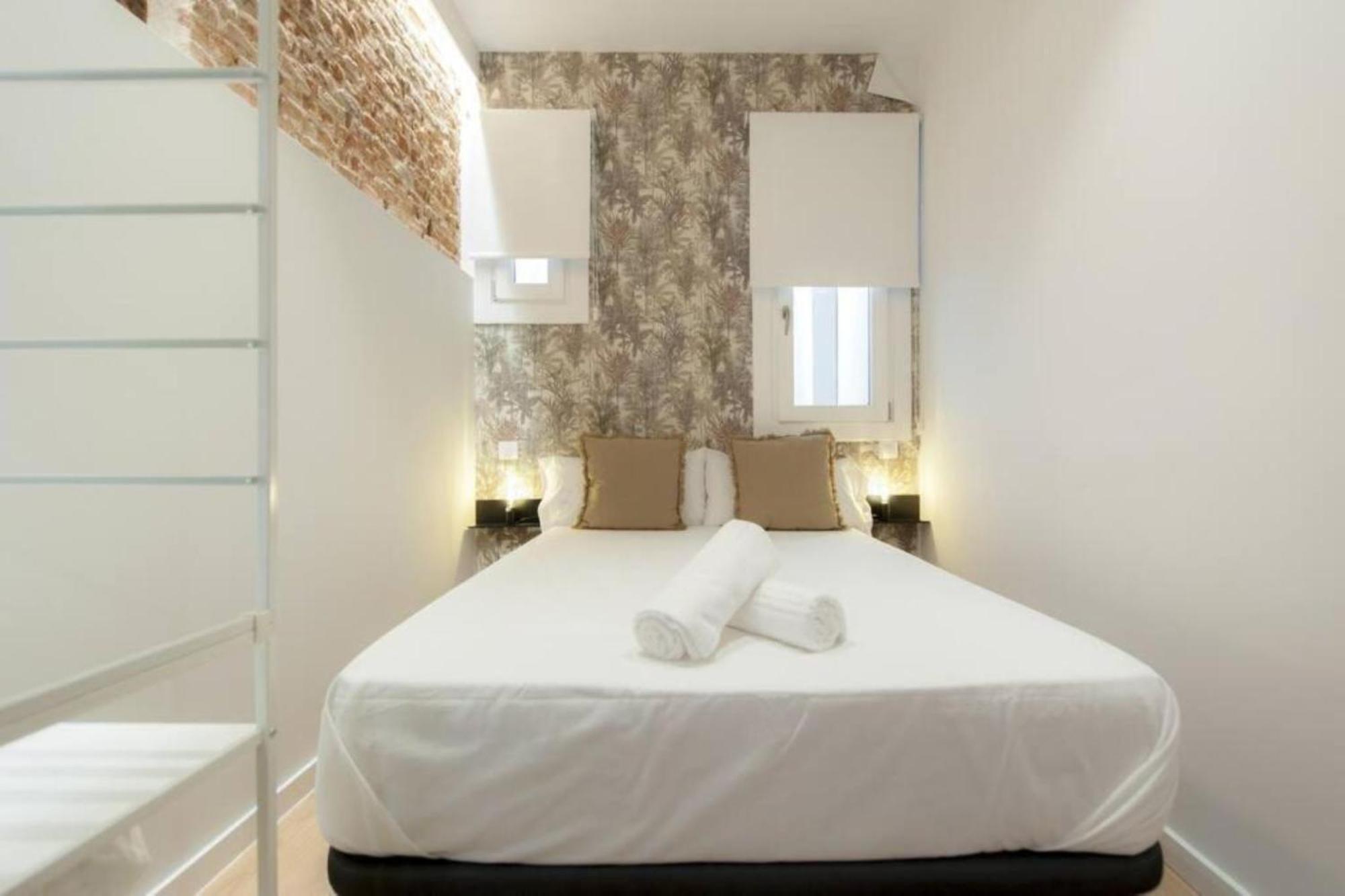 Apartamentos En La Latiina Madrid Exterior foto